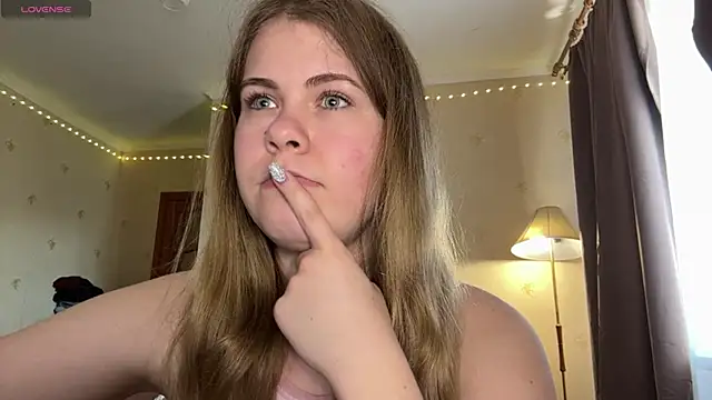 Amy Maev online show from May 14, 2026, 9:27 am