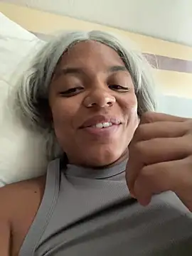 princessandthefootjob online show from May 12, 2026, 3:53 pm