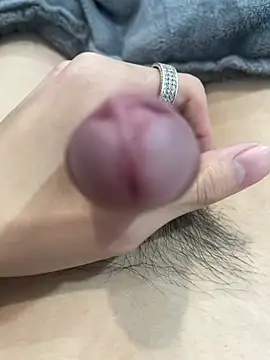 NniuAh online show from February 25, 2026, 10:58 am