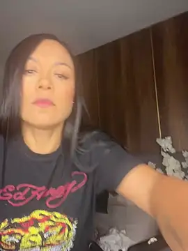 Tiffanyy Lam online show from February 27, 2026, 10:21 pm