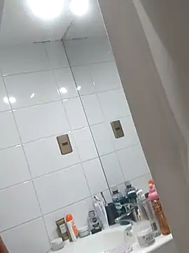 Andrew 742 online show from April 6, 2026, 1:03 am