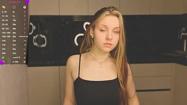 HinaVibe online show from March 27, 2026, 2:17 pm