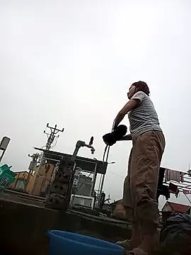 Anna Bellam online show from March 5, 2026, 3:02 am