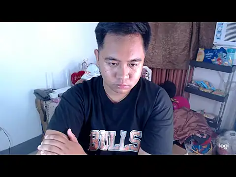 Snapshot of cutejohn chatting on May 1, 2026, 8:19 am cutejohn online show from May 1, 2026, 8:19 am