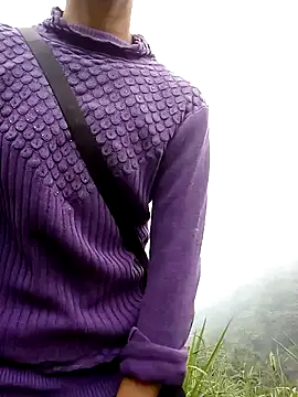 elen8800 online show from March 16, 2026, 1:00 am