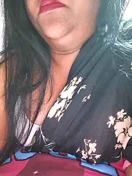 Moonae online show from February 24, 2026, 11:30 am