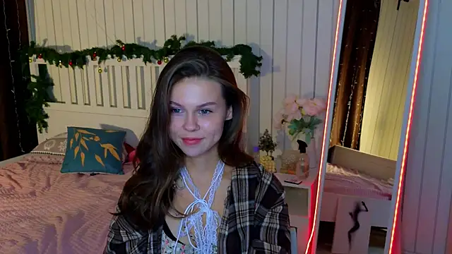 EarthaLevra online show from March 5, 2026, 9:11 pm