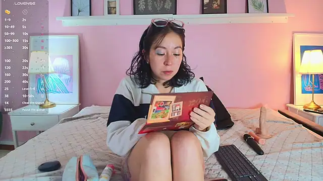 Abigailladyy online show from July 13, 2026, 11:35 am