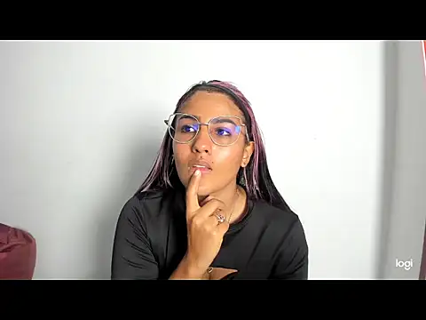 Snapshot of TatyGomez_ chatting on March 2, 2026, 5:08 am TatyGomez online show from March 2, 2026, 5:08 am