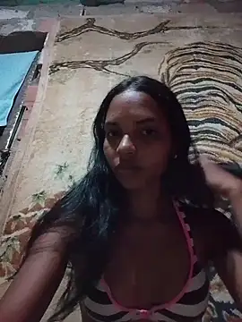 Snapshot of valentina_gomez1 chatting on April 21, 2026, 2:04 am valentina gomez1 online show from April 21, 2026, 2:04 am