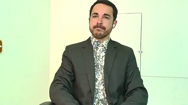 Snapshot of Adams_Sanz chatting on June 19, 2026, 7:17 pm Adams Sanz online show from June 19, 2026, 7:17 pm