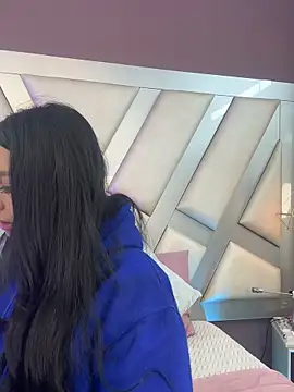 Ashleeyprincess01 online show from April 1, 2026, 11:55 am