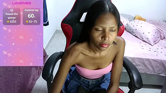 Dulce camx online show from March 13, 2026, 3:02 am