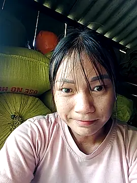 Snapshot of mami-rubi chatting on March 28, 2026, 4:01 am mami-rubi online show from March 28, 2026, 4:01 am