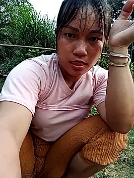 Snapshot of mami-rubi chatting on April 14, 2026, 9:59 am mami-rubi online show from April 14, 2026, 9:59 am