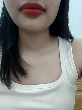 Snapshot of AmberBelle_007 chatting on March 8, 2026, 2:15 am AmberBelle 007 online show from March 8, 2026, 2:15 am