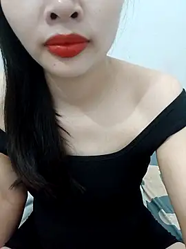 Snapshot of AmberBelle_007 chatting on April 3, 2026, 7:28 am AmberBelle 007 online show from April 3, 2026, 7:28 am