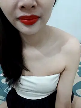 Snapshot of AmberBelle_007 chatting on April 4, 2026, 8:39 pm AmberBelle 007 online show from April 4, 2026, 8:39 pm