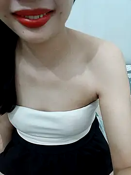 Snapshot of AmberBelle_007 chatting on April 11, 2026, 7:45 am AmberBelle 007 online show from April 11, 2026, 7:45 am