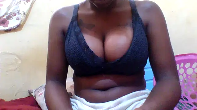 Snapshot of Rachel201 chatting on April 13, 2026, 8:53 am Rachel201 online show from April 13, 2026, 8:53 am