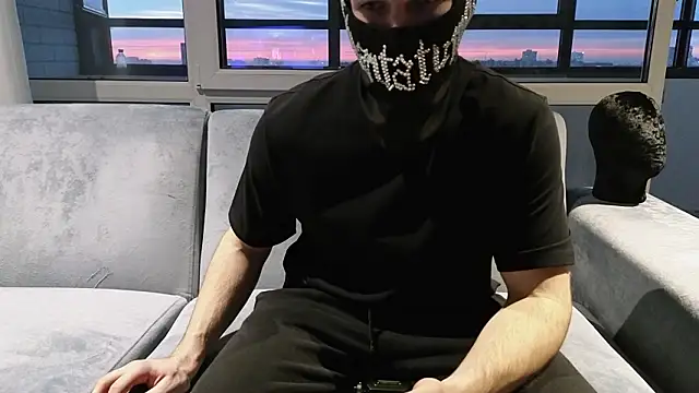 chantatummm online show from March 24, 2026, 3:28 pm