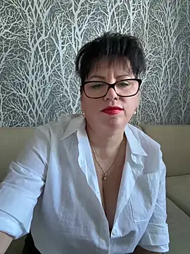 expensive lady online show from March 11, 2026, 10:32 am