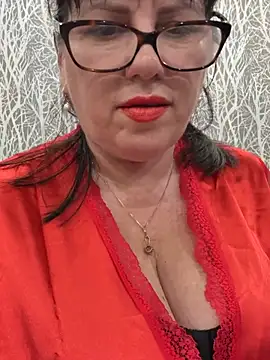 Snapshot of expensive_lady chatting on June 3, 2026, 6:13 pm expensive lady online show from June 3, 2026, 6:13 pm