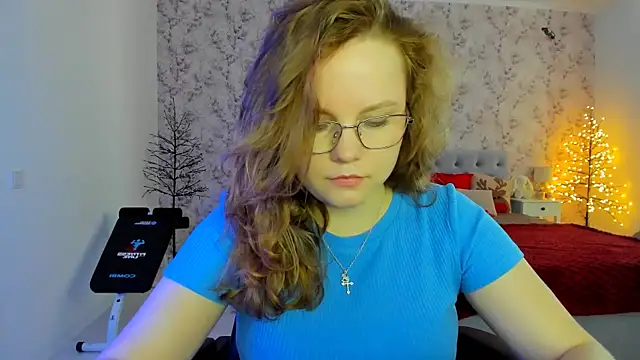 AngellaRud online show from March 1, 2026, 11:23 am