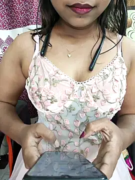 Sweet Mahii online show from February 27, 2026, 6:08 pm