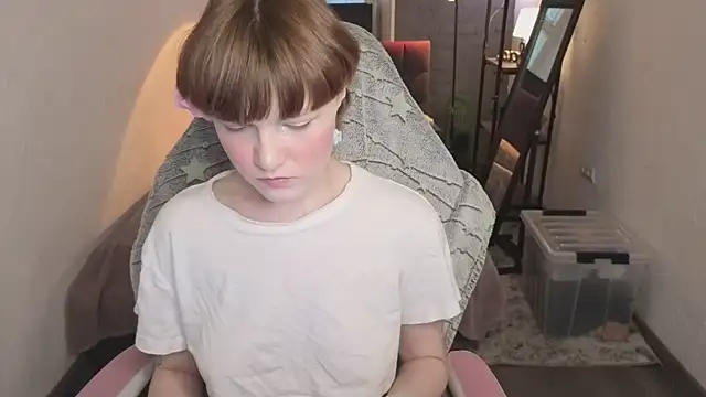  DreamLuna1  online show from March 11, 2026, 1:06 pm