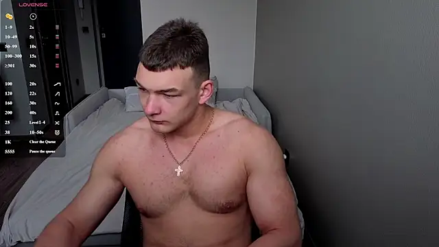 sweet boyss  online show from June 12, 2026, 7:40 am