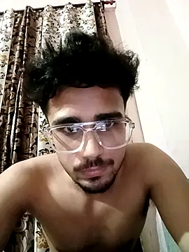 Snapshot of big_indiancock chatting on March 1, 2026, 6:10 pm big indiancock online show from March 1, 2026, 6:10 pm