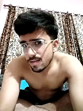 Snapshot of big_indiancock chatting on March 7, 2026, 5:54 pm big indiancock online show from March 7, 2026, 5:54 pm