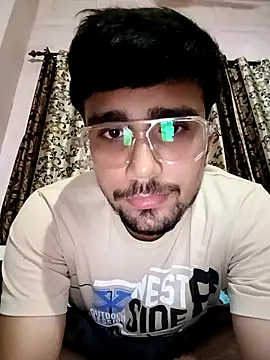 Snapshot of big_indiancock chatting on March 13, 2026, 5:41 pm big indiancock online show from March 13, 2026, 5:41 pm