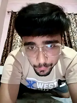 Snapshot of big_indiancock chatting on March 20, 2026, 6:24 pm big indiancock online show from March 20, 2026, 6:24 pm