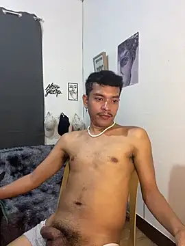 Snapshot of asian_darlingcummersxXx chatting on May 4, 2026, 7:26 am asian darlingcummersxXx online show from May 4, 2026, 7:26 am