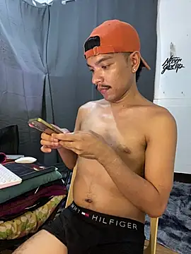asian darlingcummersxXx online show from July 7, 2026, 6:47 am