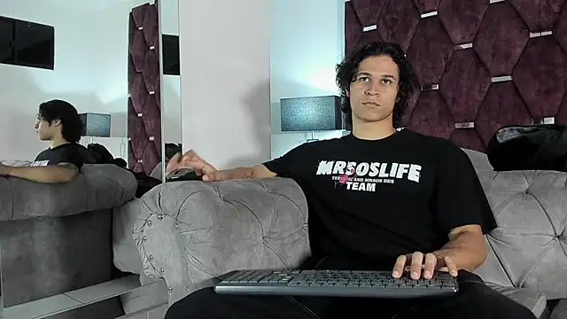 TonyBenedetti online show from April 14, 2026, 8:26 pm