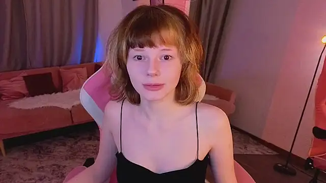 MikassaBowl online show from April 7, 2026, 9:37 pm