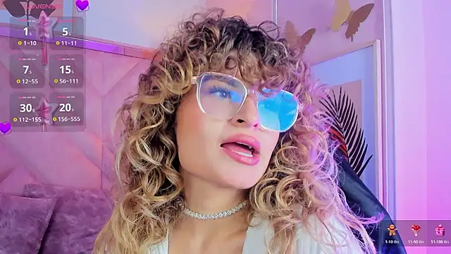 emilyjonesss  online show from March 2, 2026, 8:04 pm