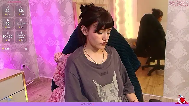 Cloee tay1 online show from March 15, 2026, 1:39 pm