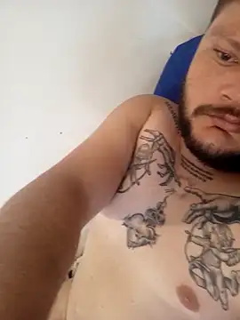 priscilaf online show from March 10, 2026, 11:48 am