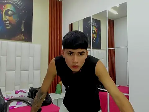 Thiago collinss online show from March 12, 2026, 10:27 pm