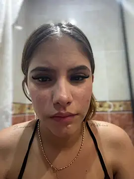 MiluRossee online show from March 28, 2026, 4:56 am