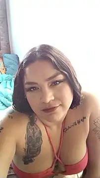 Cristal queen  online show from March 27, 2026, 12:38 am