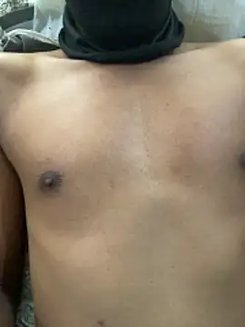 daniman3 online show from April 3, 2026, 3:04 am