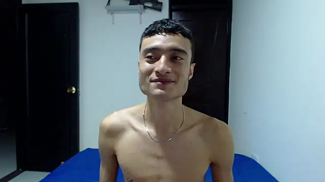 Snapshot of Sweet-Bane chatting on April 16, 2026, 3:51 am Sweet-Bane online show from April 16, 2026, 3:51 am