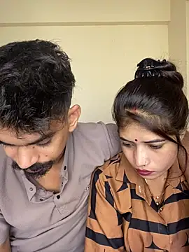 LOVELUST02 online show from April 5, 2026, 3:26 am