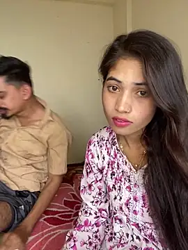 LOVELUST02 online show from April 9, 2026, 11:48 am