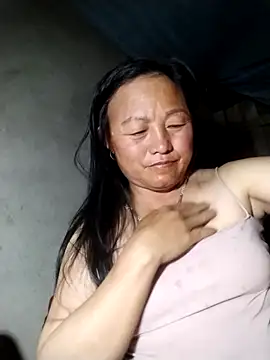 Snapshot of Lucie_Fuzk chatting on April 12, 2026, 2:00 pm Lucie Fuzk online show from April 12, 2026, 2:00 pm